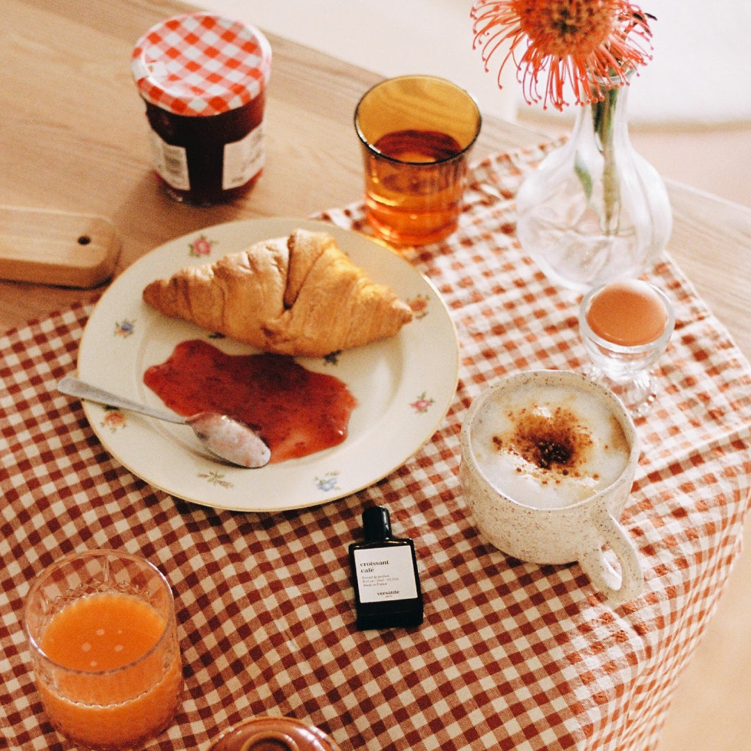 【人気】Versatile Paris クロワッサンカフェ他5本 croissant café ｜クロワッサンカフェ ロールオン香水｜versatile paris